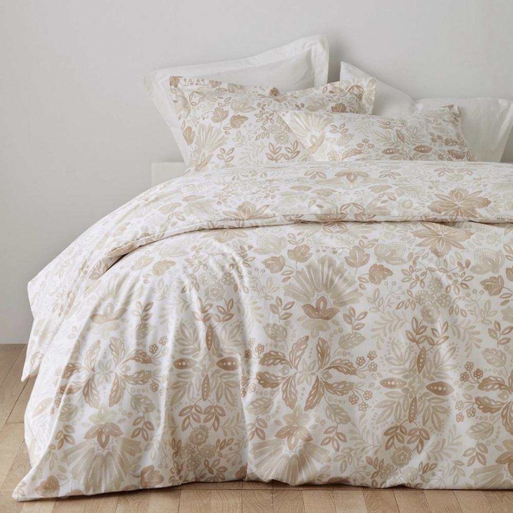 ‼️ISO Garnet Hill Folk Floral Flannel Sheet Set Queen
